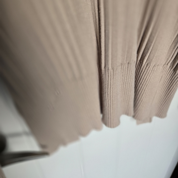 Women's Ribbed Cardigan Sweater - Beige Size M - Picture 8 of 10